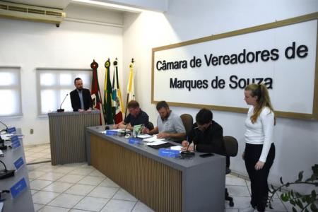 Câmara aprova sete Projetos de Lei na sessão desta quinta-feira (28)